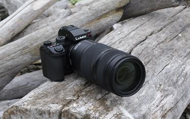Panasonic presenta el nuevo objetivo zoom LUMIX S-R100500 para su gama Full Frame