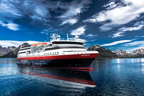 Nuevo barco de Expedición de HURTIGRUTEN