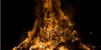 Biggar Bonfire © Greg’s One | Creative CommonsExternal link