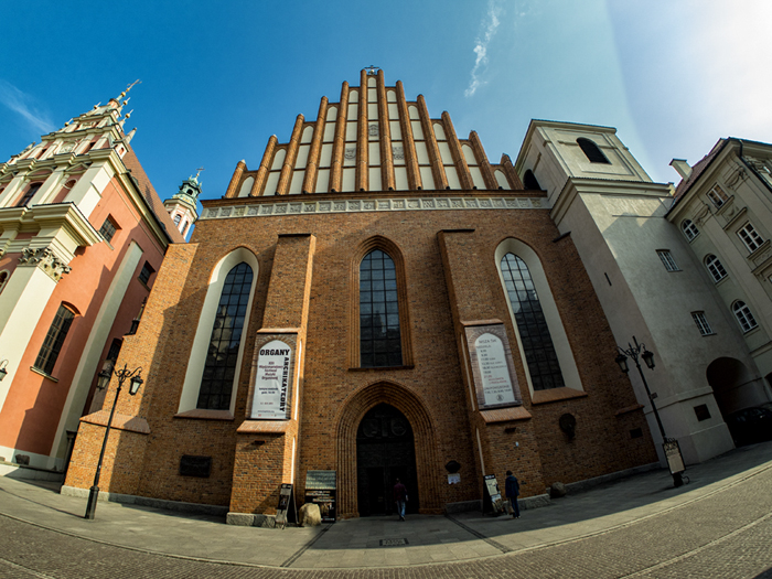 VARSOVIA, El resurgir del Ave Fénix