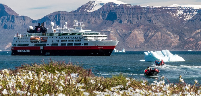 La cultura inuit bajo el Sol de Medianoche con Hurtigruten