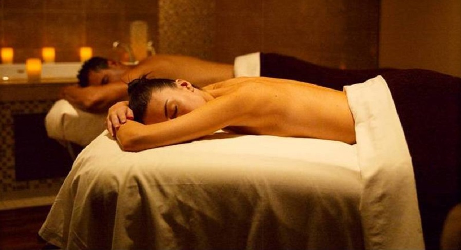 Por san Valentín, nada de bombones, mejor date un baño en chocolate