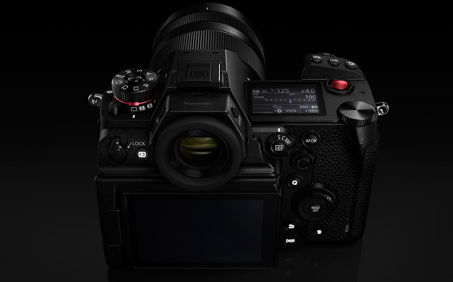Nueva LUMIX S1H con calidad cinematográfica y la primera del mundo 6K/24p
