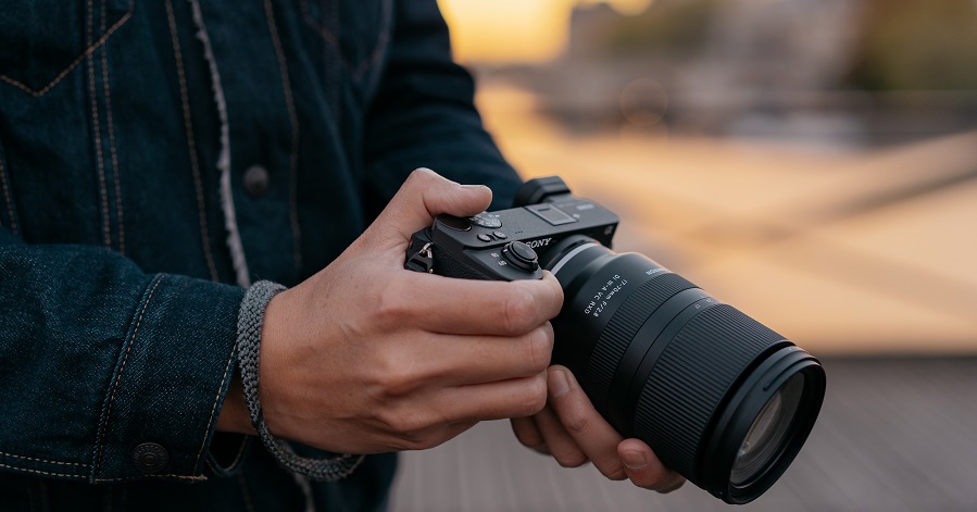 Tamron anuncia el 17-70mm F/2.8 Di III-A VC RXD (Modelo B070)