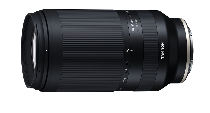 Tamron anuncia el desarrollo del teleobjetivo zoom más pequeño y ligero para cámaras full frame