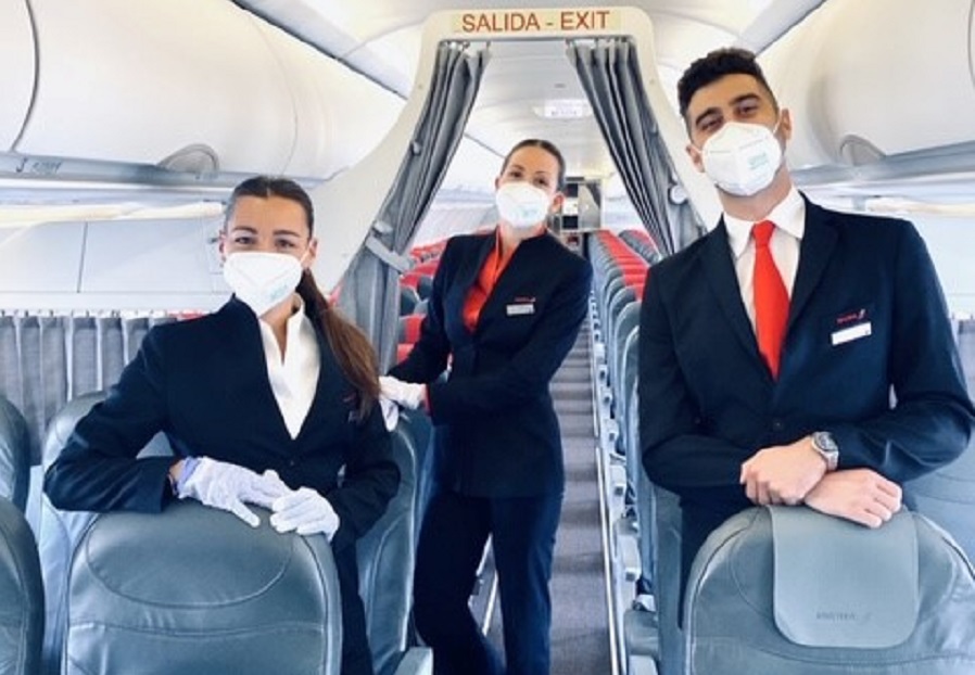 El Grupo Iberia operará dos vuelos diarios Malaga-Madrid y volará directo a San Sebastián y Niza