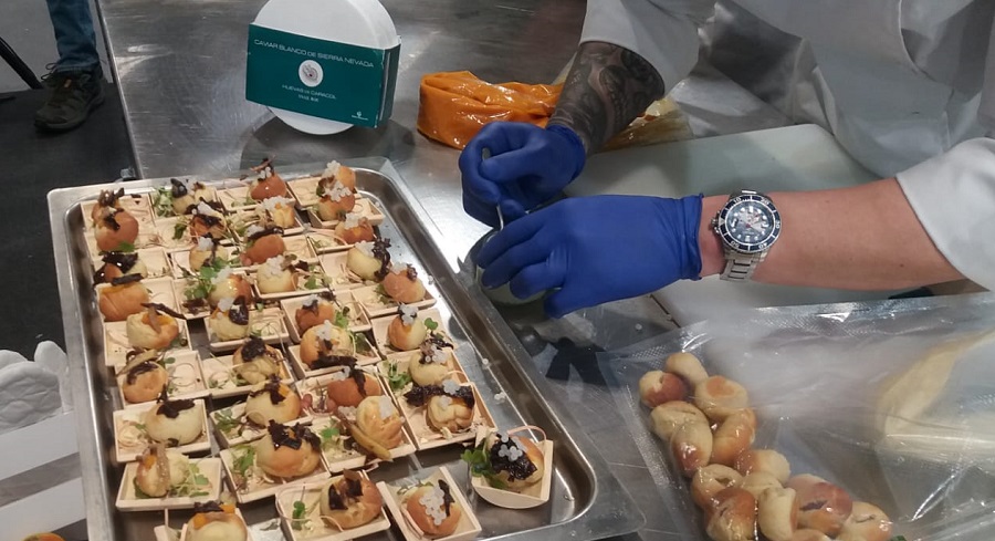 Granada mostró su Caviar Blanco en Fitur