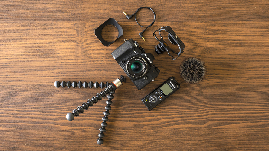 Olympus lanza al mercado el objetivo ED 12-45mm F4 PRO y un kit de creación de contenido de vídeo