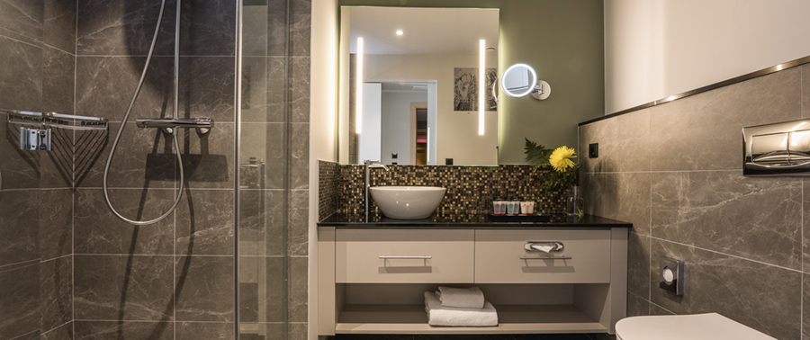 Leonardo Royal Hotel Barcelona Fira se alza como finalista en los Premios Roca