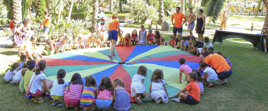 Un verano lleno de animación en el Puerto Antilla Grand Hotel