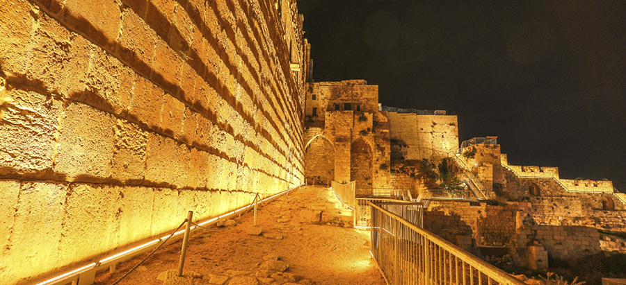 Jerusalén llena de luz las paredes del Monte del Tempo 
