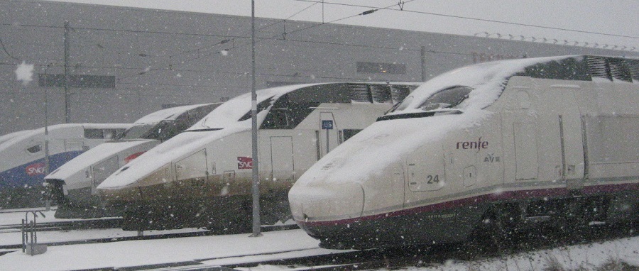 Renfe pone a la venta 100.000 billetes de AVE y Larga Distancia a 15 euros cada uno
