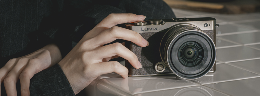 Panasonic lanza una edición limitada de la LUMIX S9 Titanium Gold en Europa